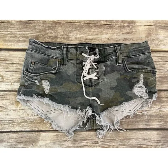 Sold - Picture 1 of 5